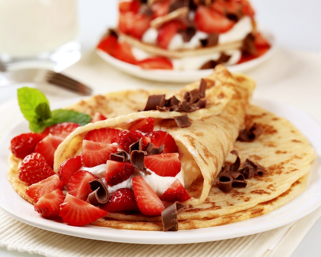 Strawberry Pancakes for 1280 x 1024 resolution