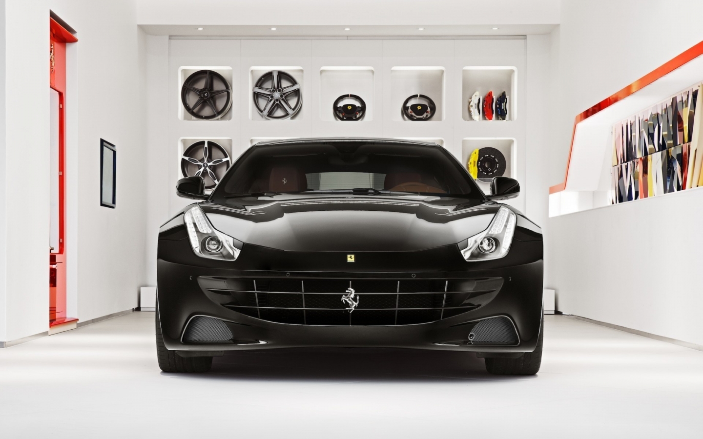Stunning Black Ferrari FF for 1440 x 900 widescreen resolution
