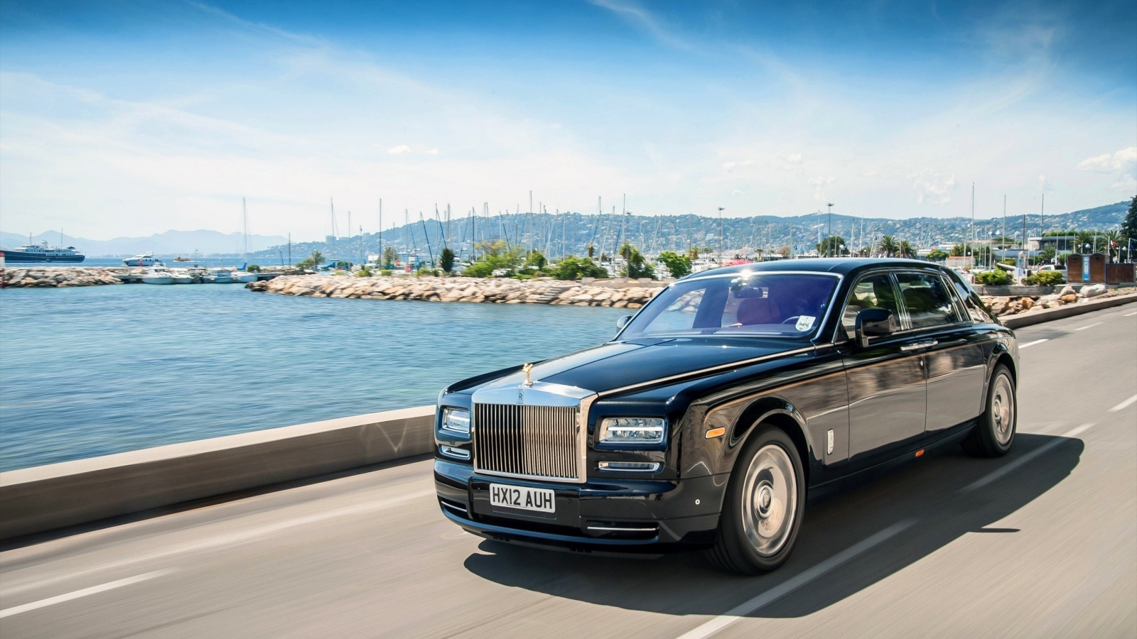 Stunning Rolls Royce for 1600 x 900 HDTV resolution