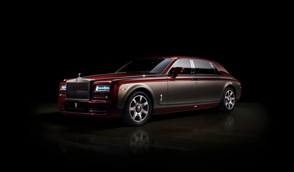 Stunning Rolls Royce Phantom for 1024 x 600 widescreen resolution