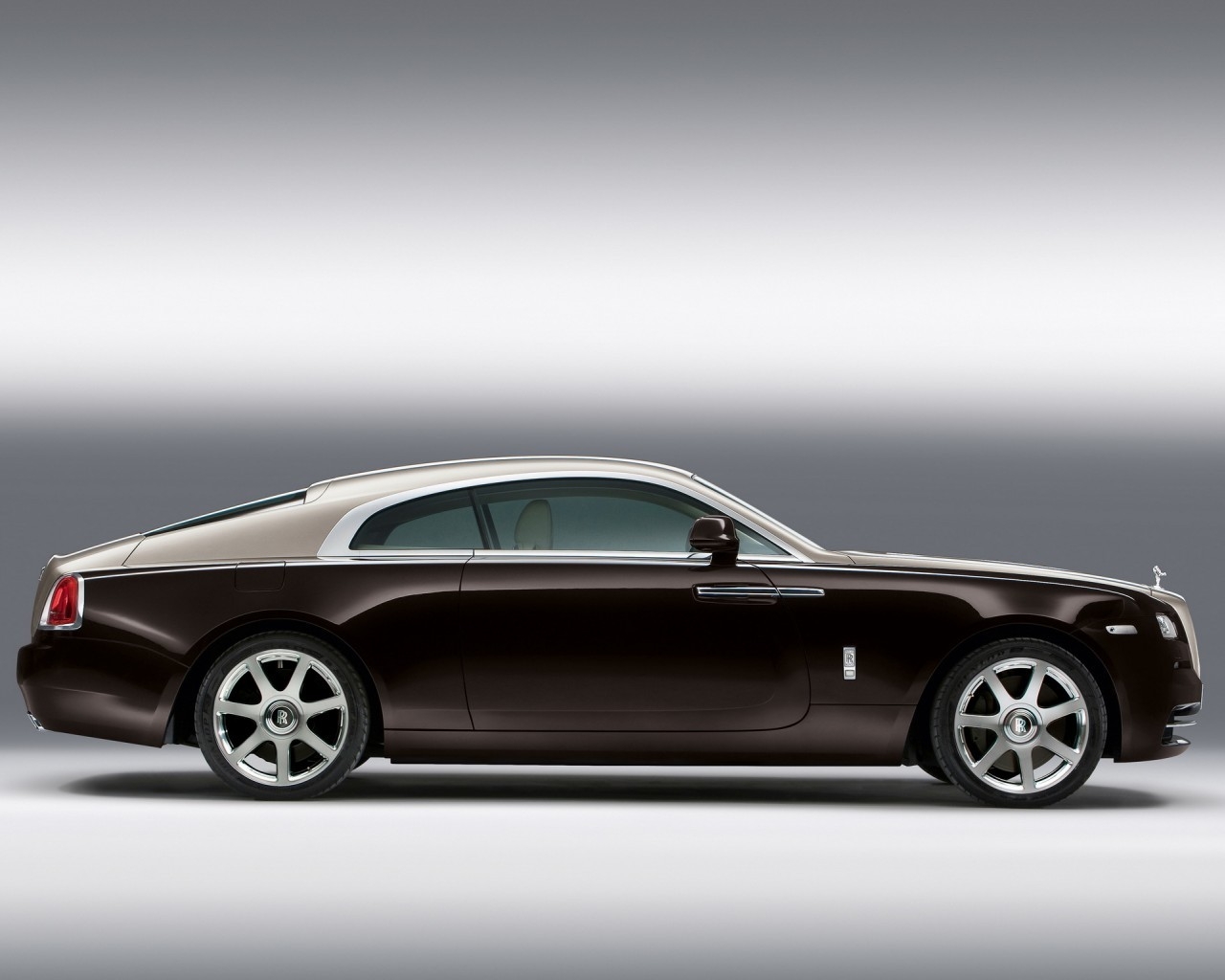 Stunning Rolls Royce Wraith for 1280 x 1024 resolution