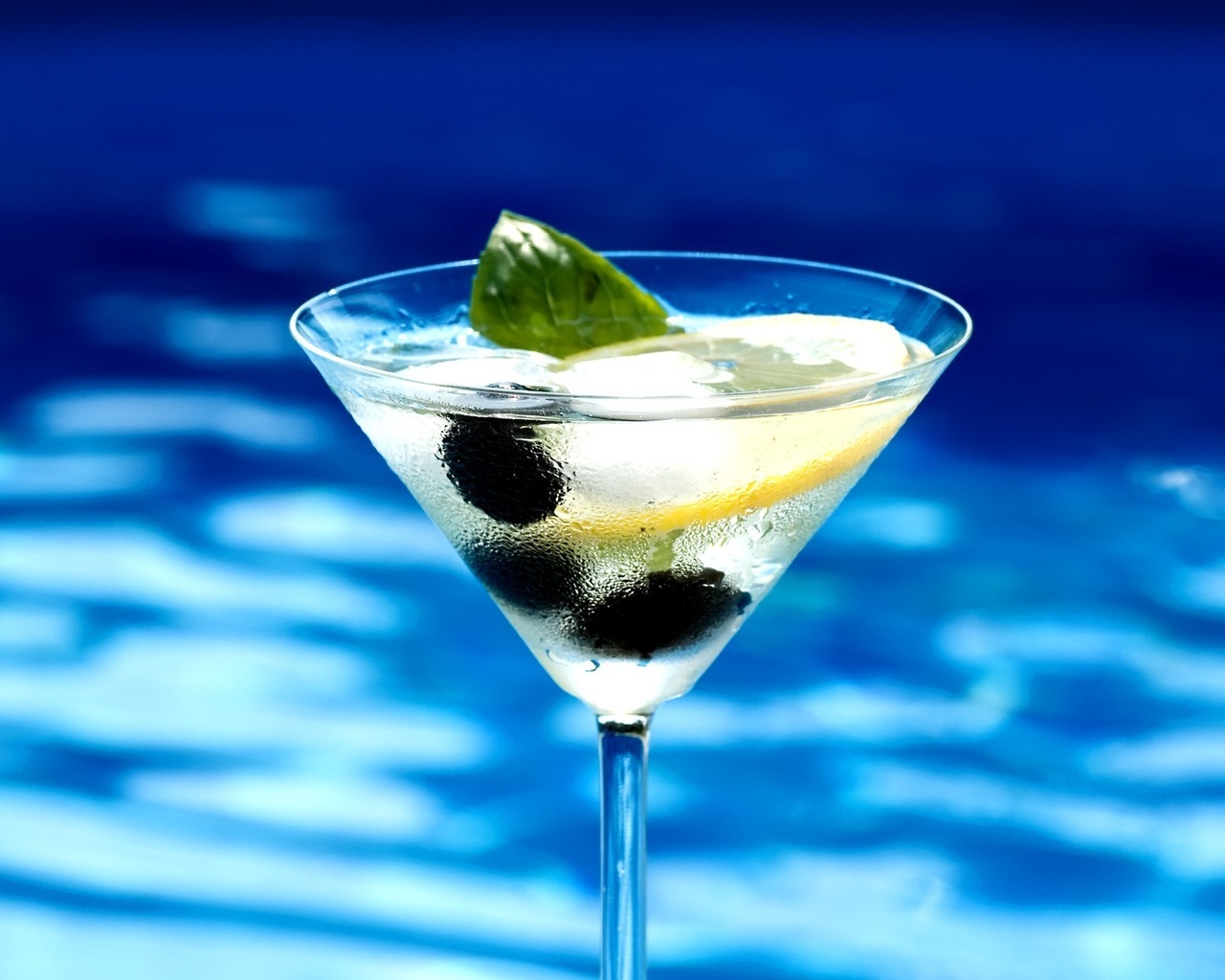 Summer Cocktail for 1280 x 1024 resolution