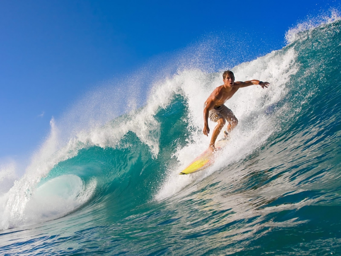 Summer Surf for 1152 x 864 resolution