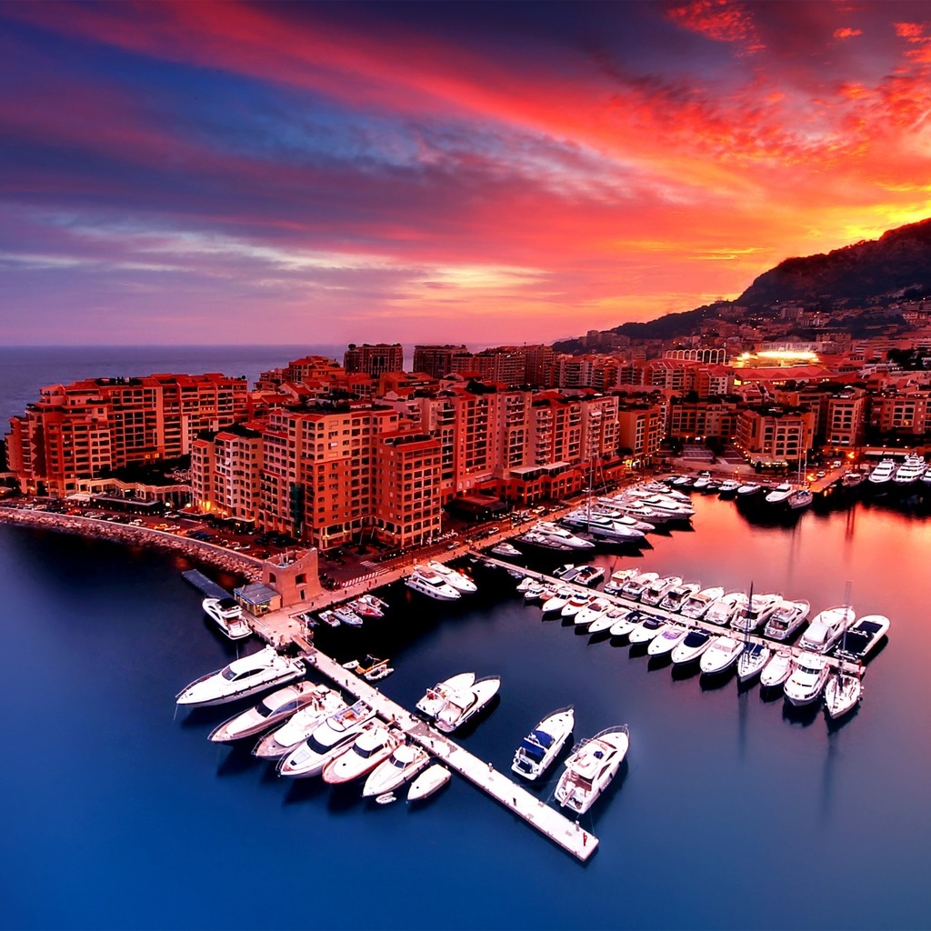 Sunrise in Monaco for 1024 x 1024 iPad resolution