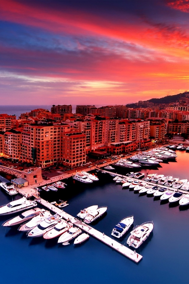 Sunrise in Monaco for 640 x 960 iPhone 4 resolution