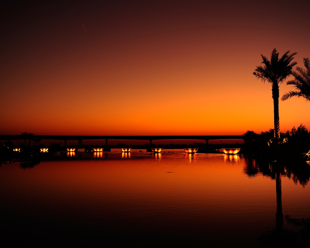 Sunset in Dubai for 1280 x 1024 resolution