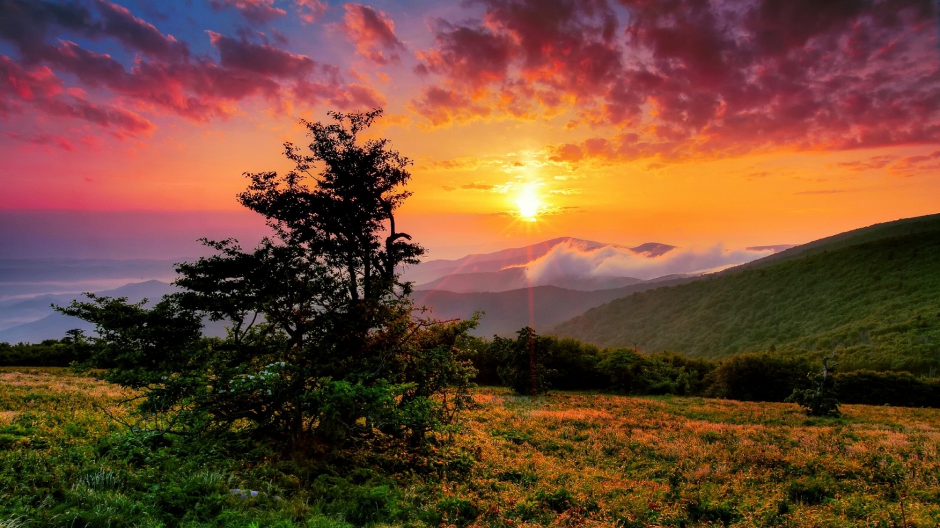 Sunset in North Carolina for 1366 x 768 HDTV resolution