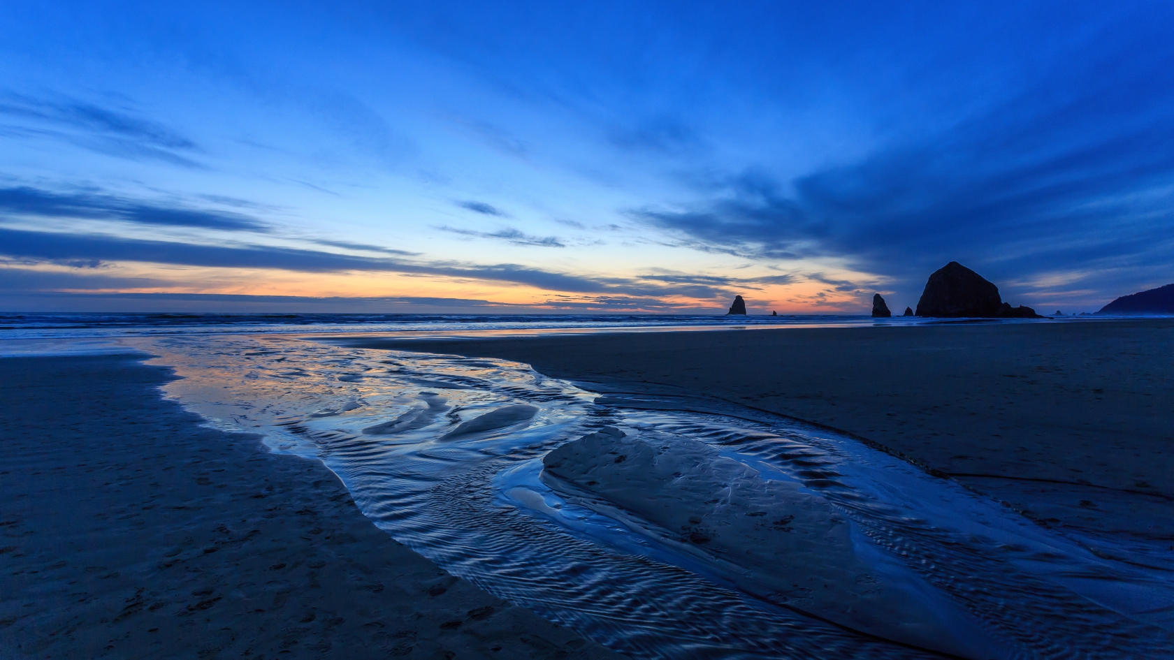 Sunset Oregon Beach for 1680 x 945 HDTV resolution