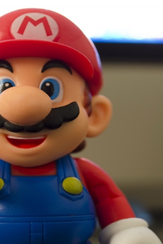 Super Mario Figurine for 320 x 480 iPhone resolution