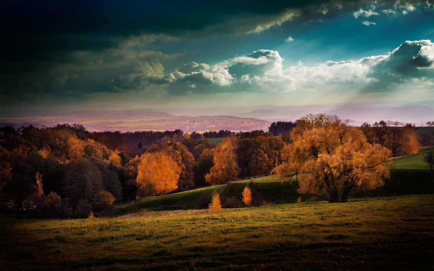 Superb Autumn Landscape for 1440 x 900 widescreen resolution