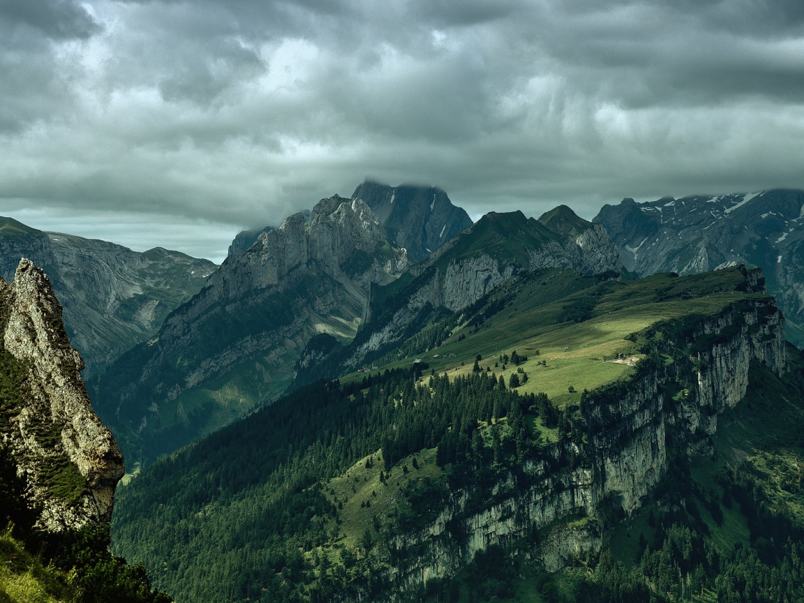 Superb Mountain Landscape for 1152 x 864 resolution
