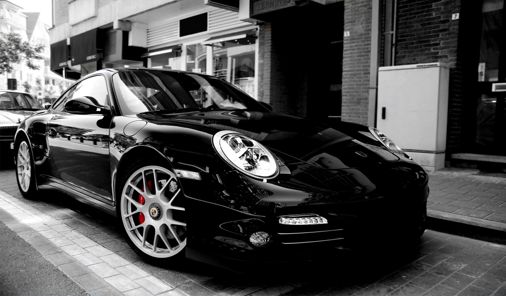 Superb Porsche 997 Turbo Black for 1024 x 600 widescreen resolution