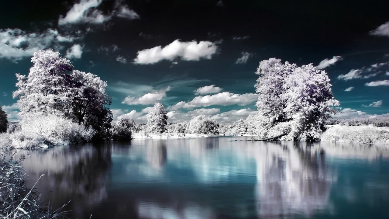 Superb Winter Lake View for 1280 x 720 HDTV 720p resolution