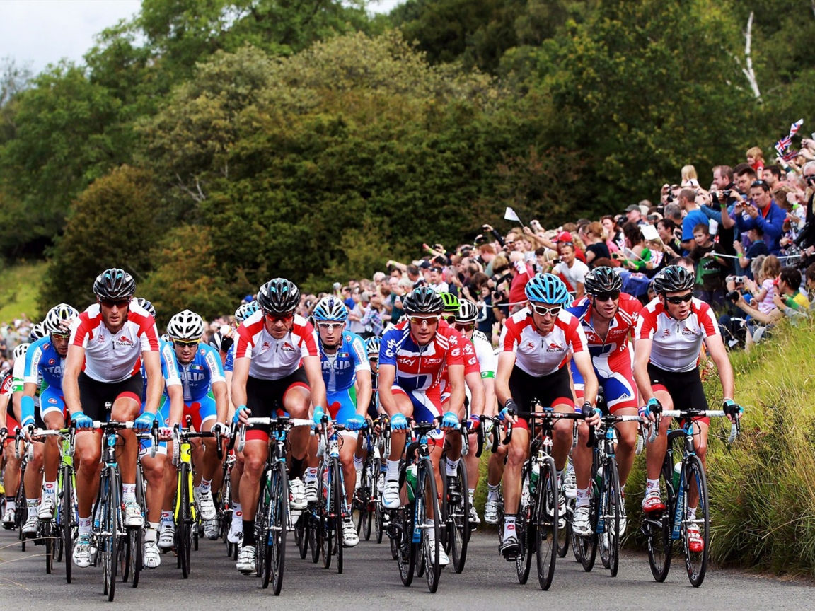 Surrey Cycle Classic for 1152 x 864 resolution