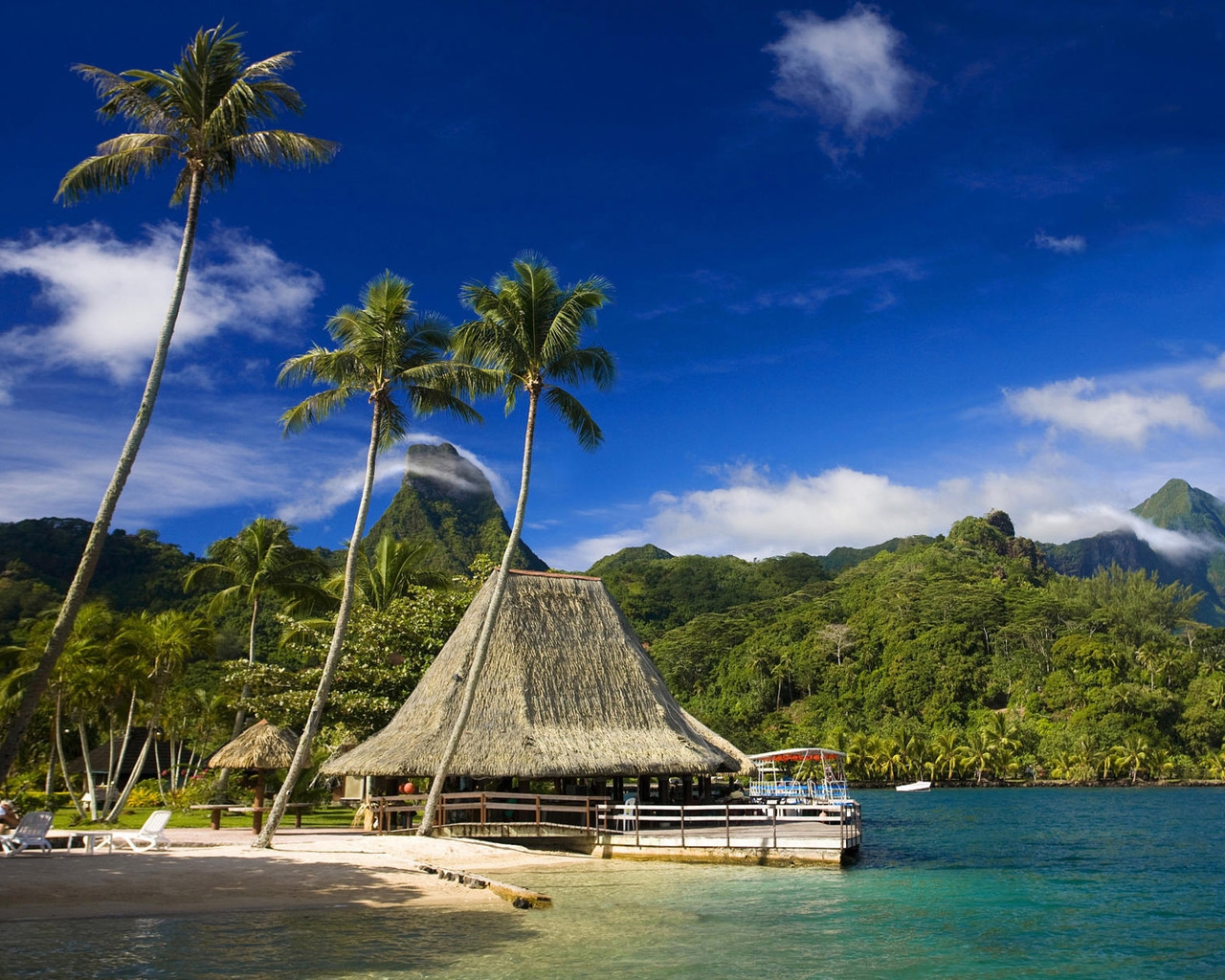 Tahiti Island for 1280 x 1024 resolution