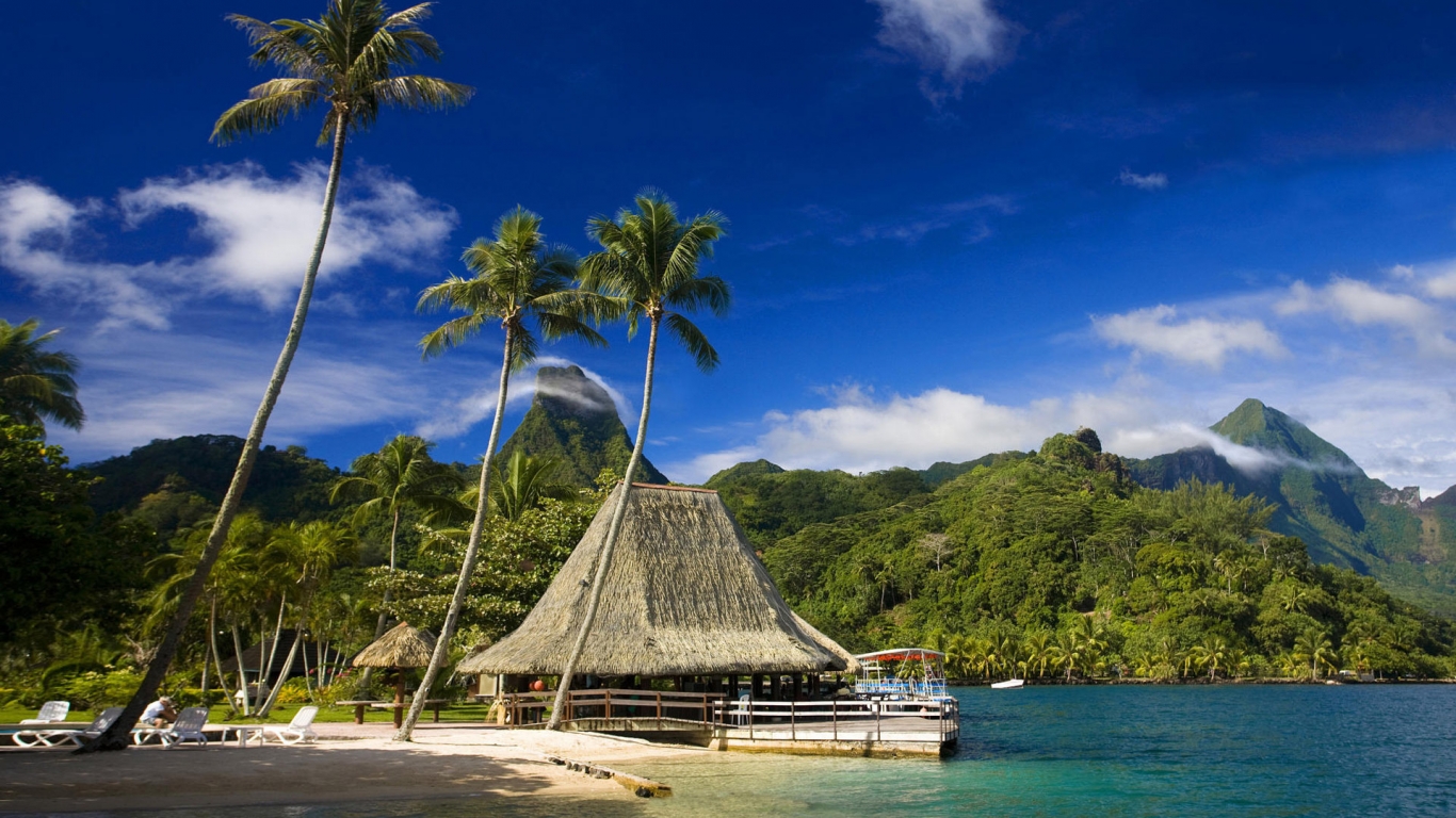 Tahiti Island for 1366 x 768 HDTV resolution