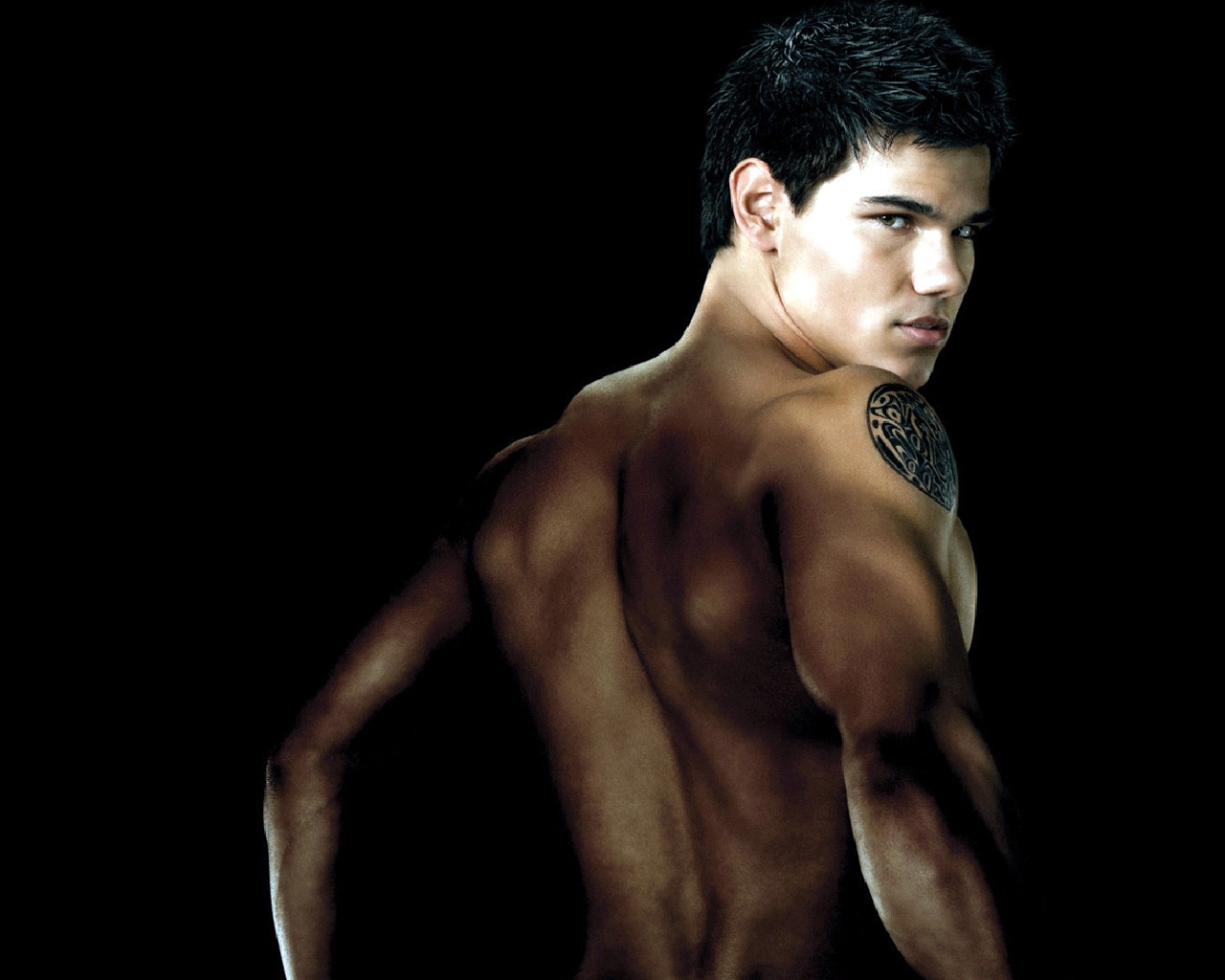 Taylor Lautner Sexy for 1280 x 1024 resolution