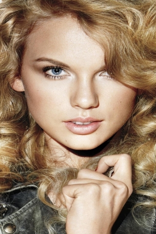 Taylor Swift Curly Hair for 320 x 480 iPhone resolution