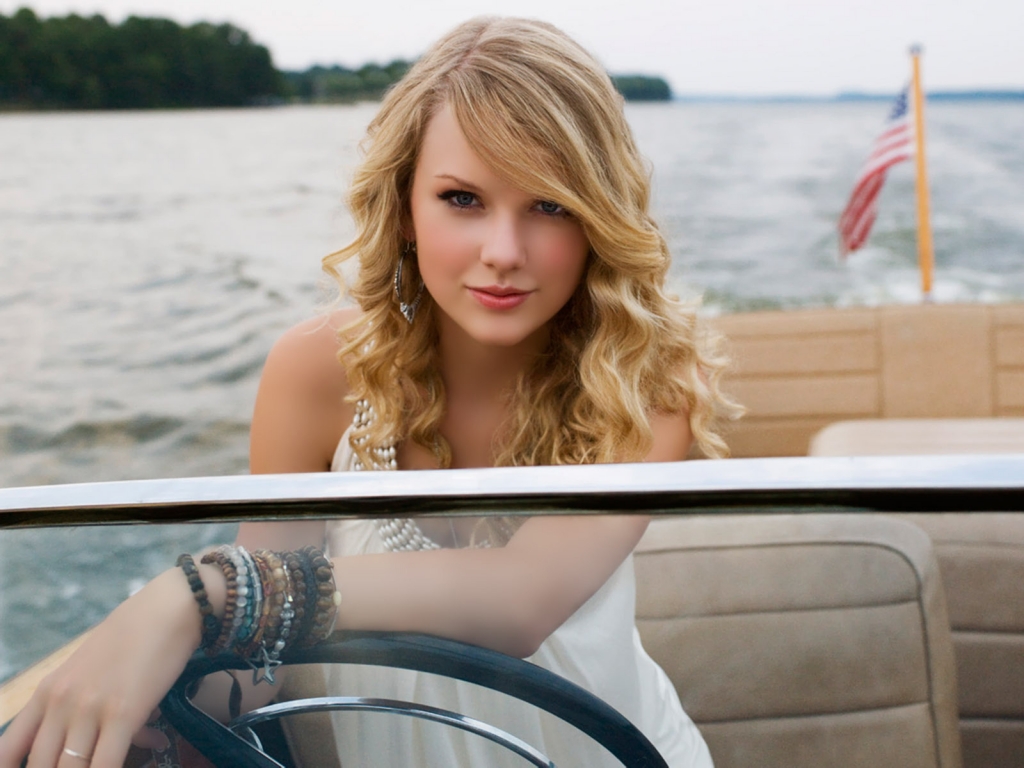 Taylor Swift Sailor for 1024 x 768 resolution