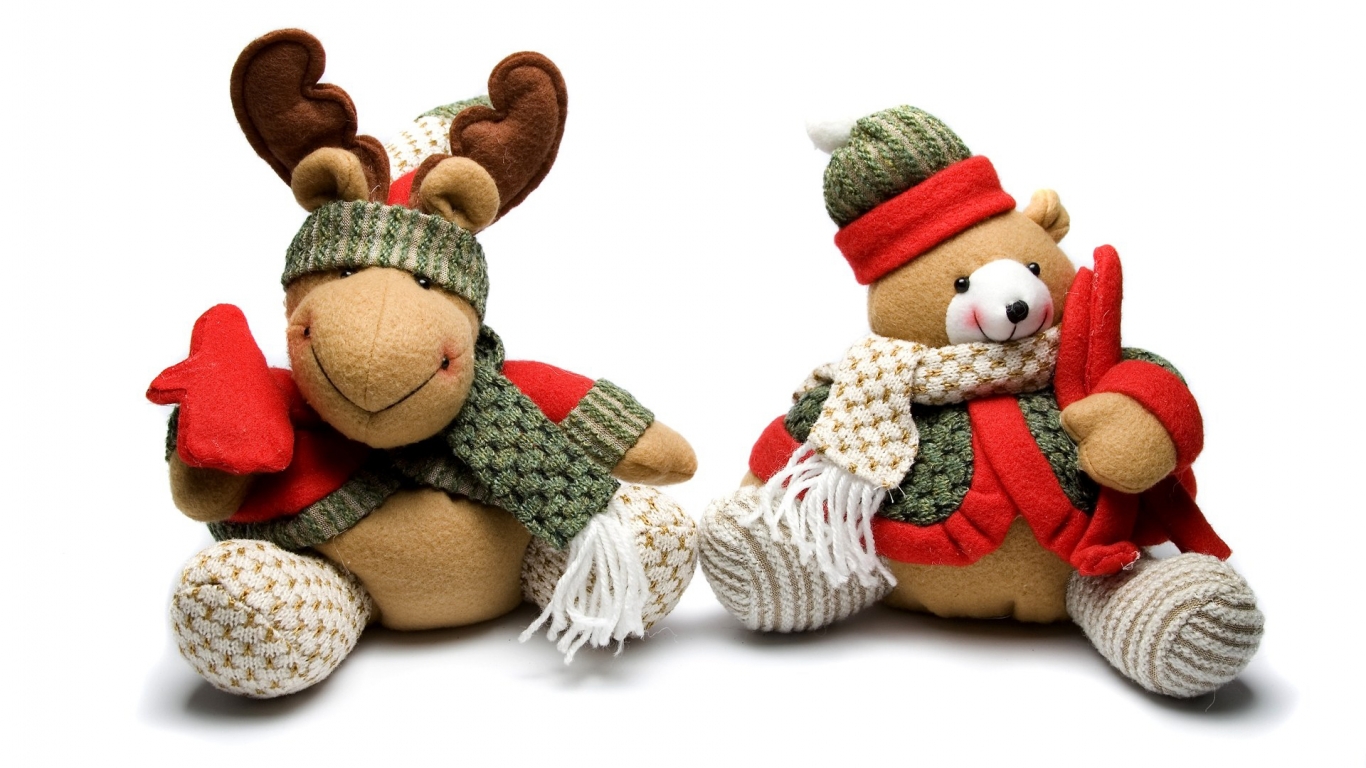 Teddy Bear and Reindeer Toy for 1366 x 768 HDTV resolution
