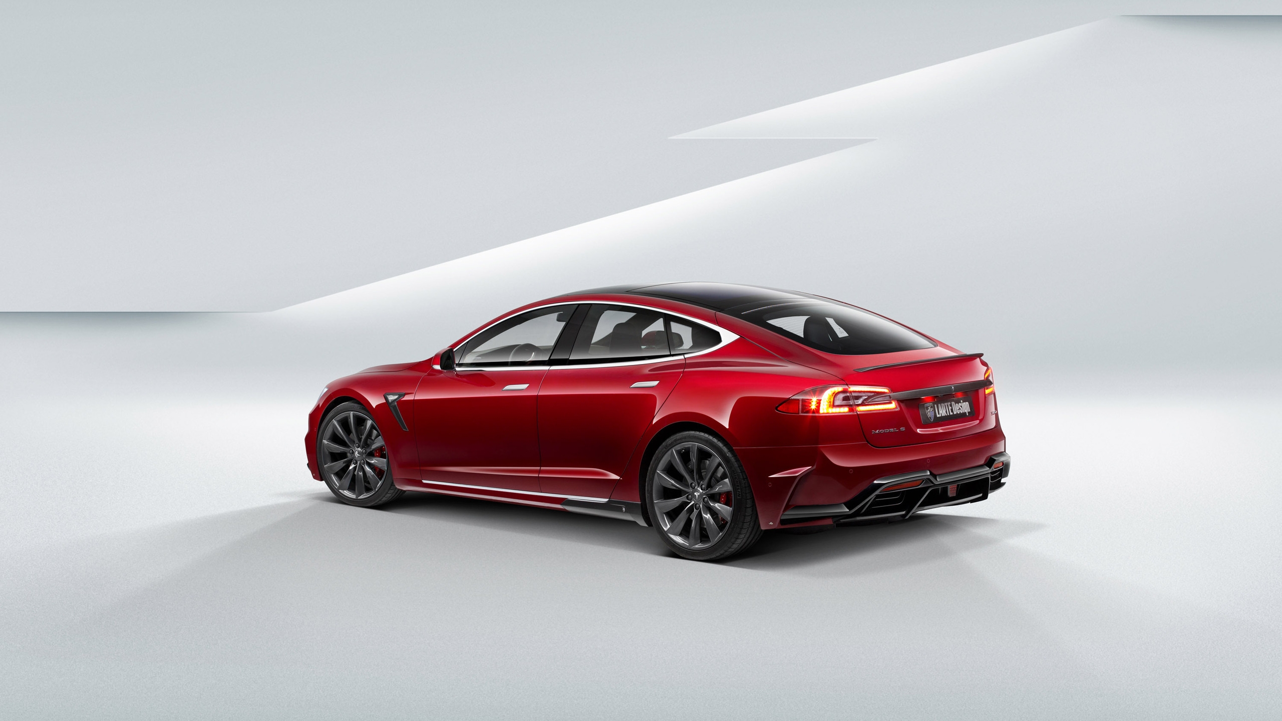 Tesla Model S 2015 for 2560x1440 HDTV resolution