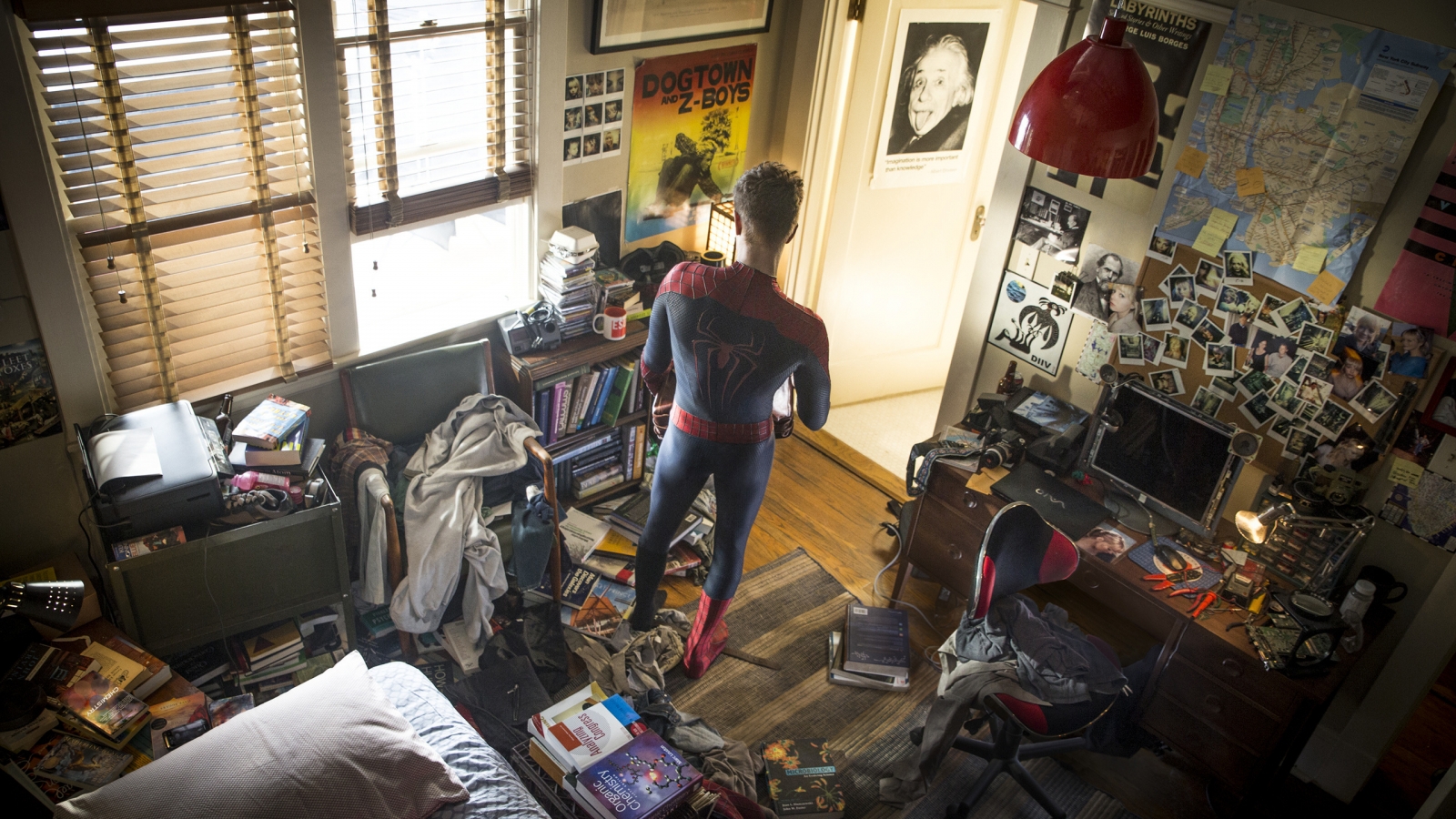 The Amazing Spider-Man 2 for 1600 x 900 HDTV resolution
