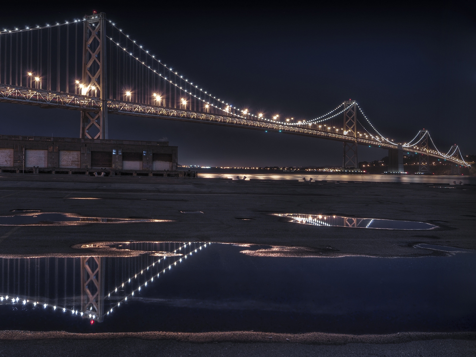 The Bay Bridge Reflecting for 1600 x 1200 resolution