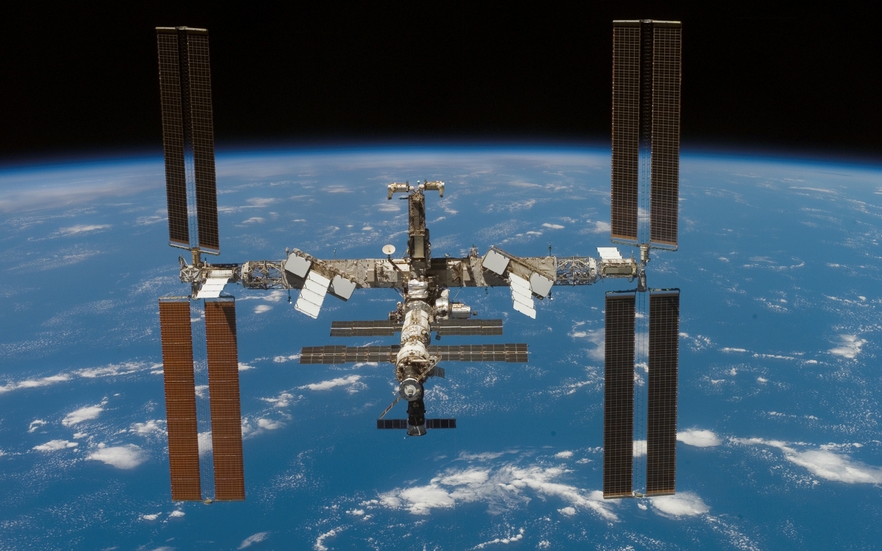The Big Iss Earth Orbit for 1280 x 800 widescreen resolution