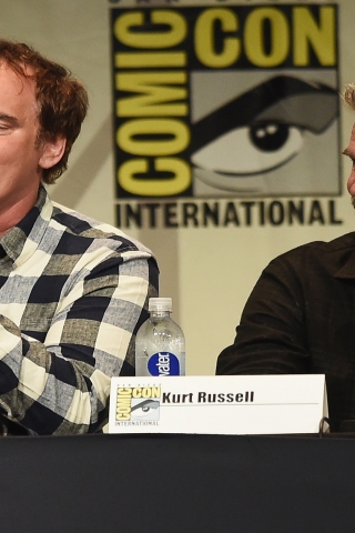 The Hateful Eight Tarantino and Kurt Rusell for 320 x 480 iPhone resolution
