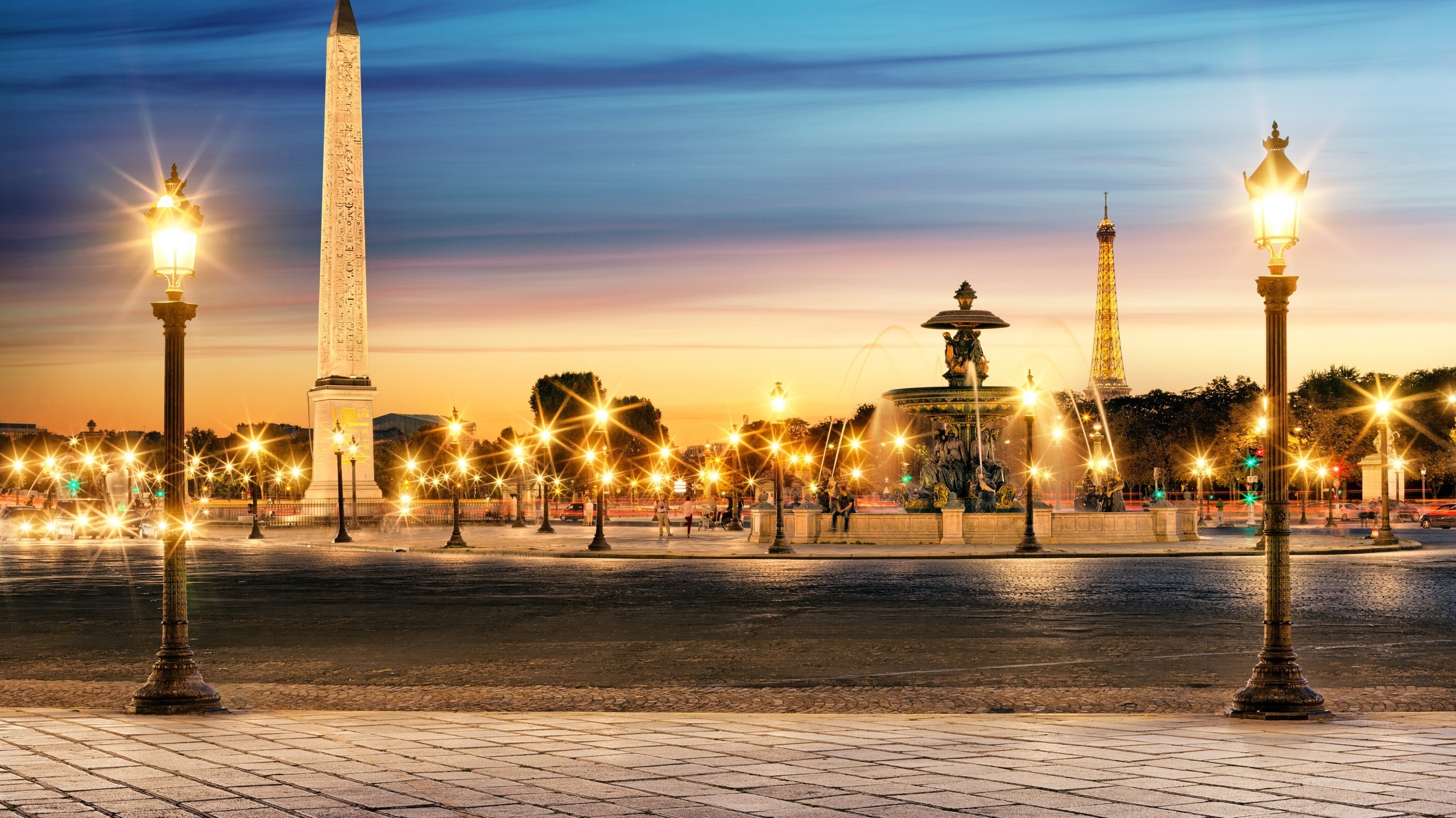 The Luxor Obelisk Paris for 2560x1440 HDTV resolution