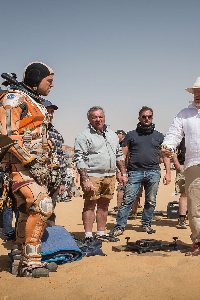 The Martian Directing for 640 x 960 iPhone 4 resolution