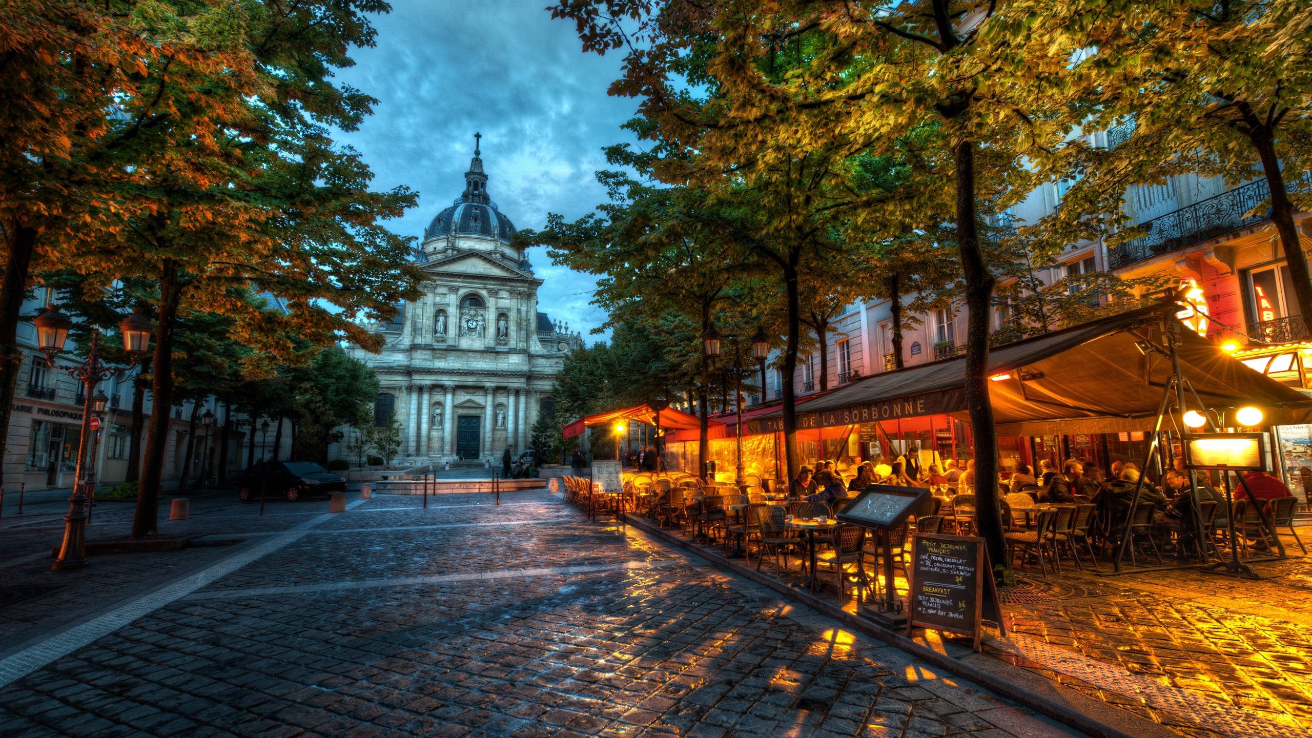 The Sorbonne Paris for 2560x1440 HDTV resolution