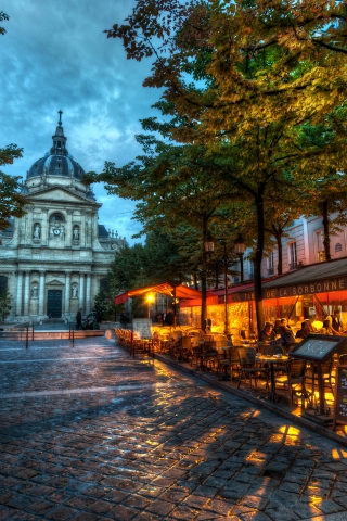 The Sorbonne Paris for 320 x 480 iPhone resolution