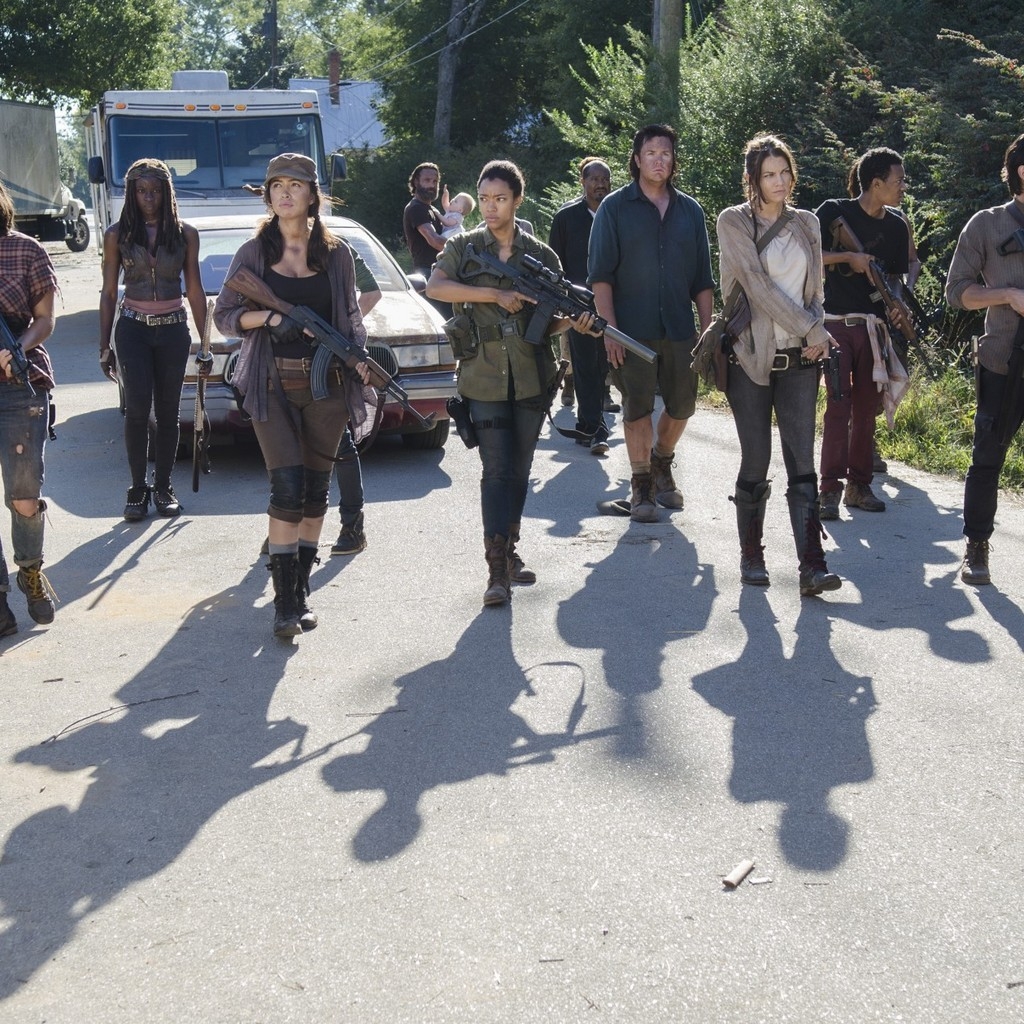The Walking Dead Hunting for 1024 x 1024 iPad resolution