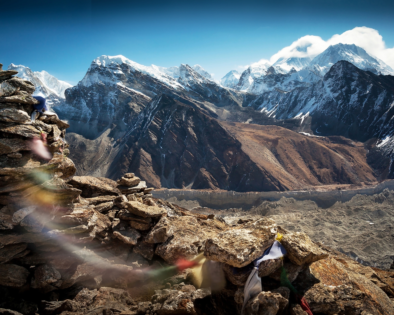 Tibet Mountains for 1280 x 1024 resolution