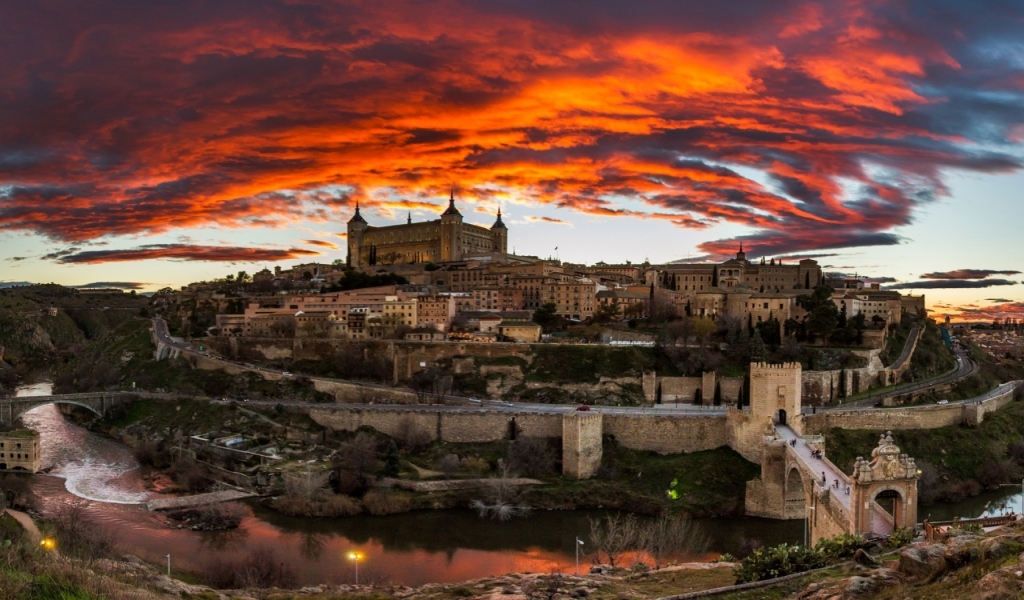 Toledo Spain for 1024 x 600 widescreen resolution
