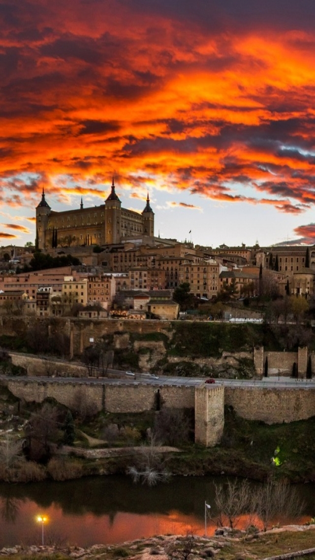 Toledo Spain for 640 x 1136 iPhone 5 resolution