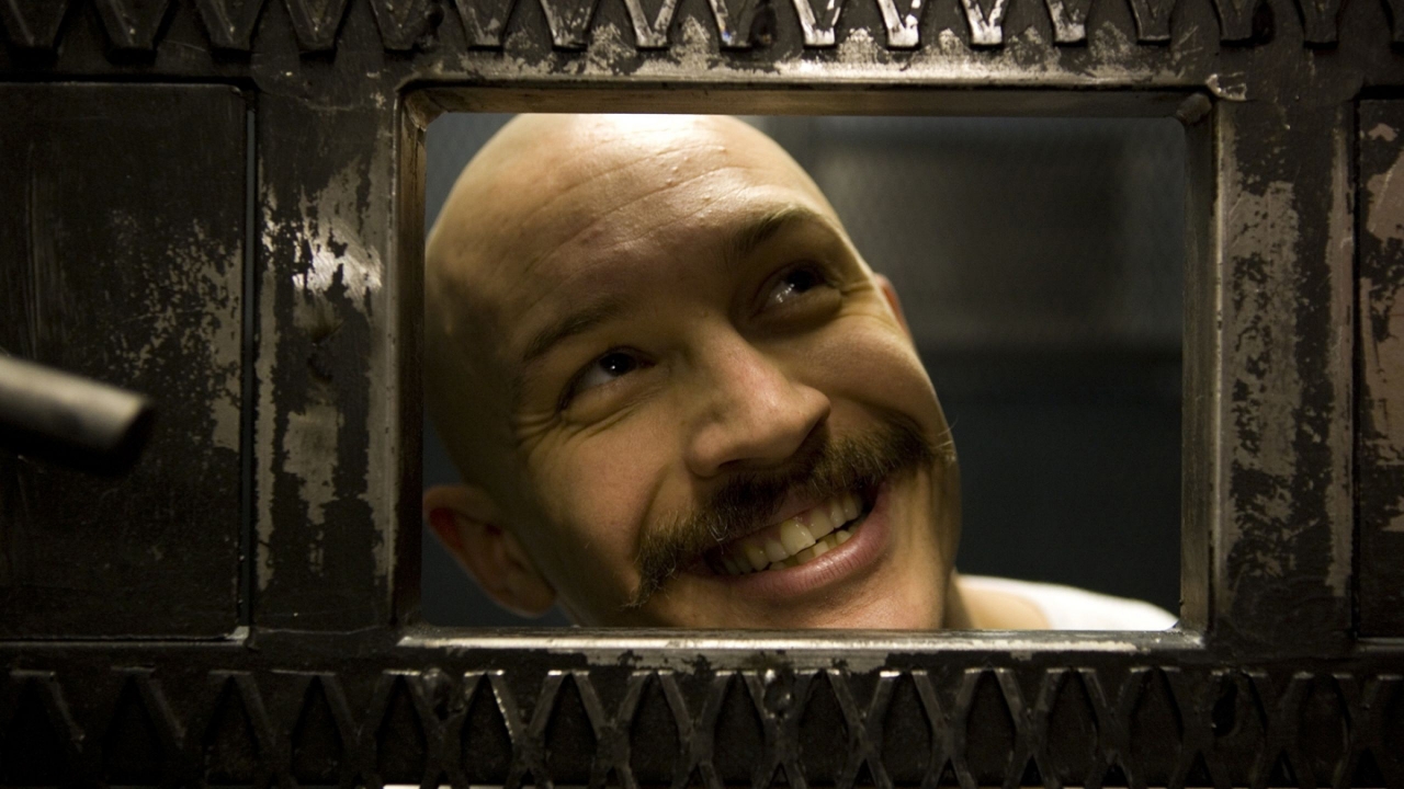 Tom Hardy in Bronson for 1280 x 720 HDTV 720p resolution