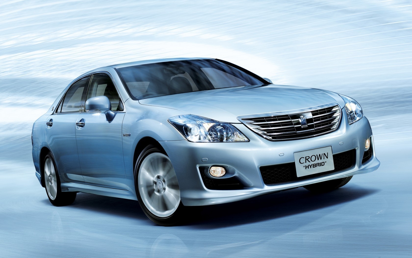 Toyota Crown Hybrid for 1680 x 1050 widescreen resolution