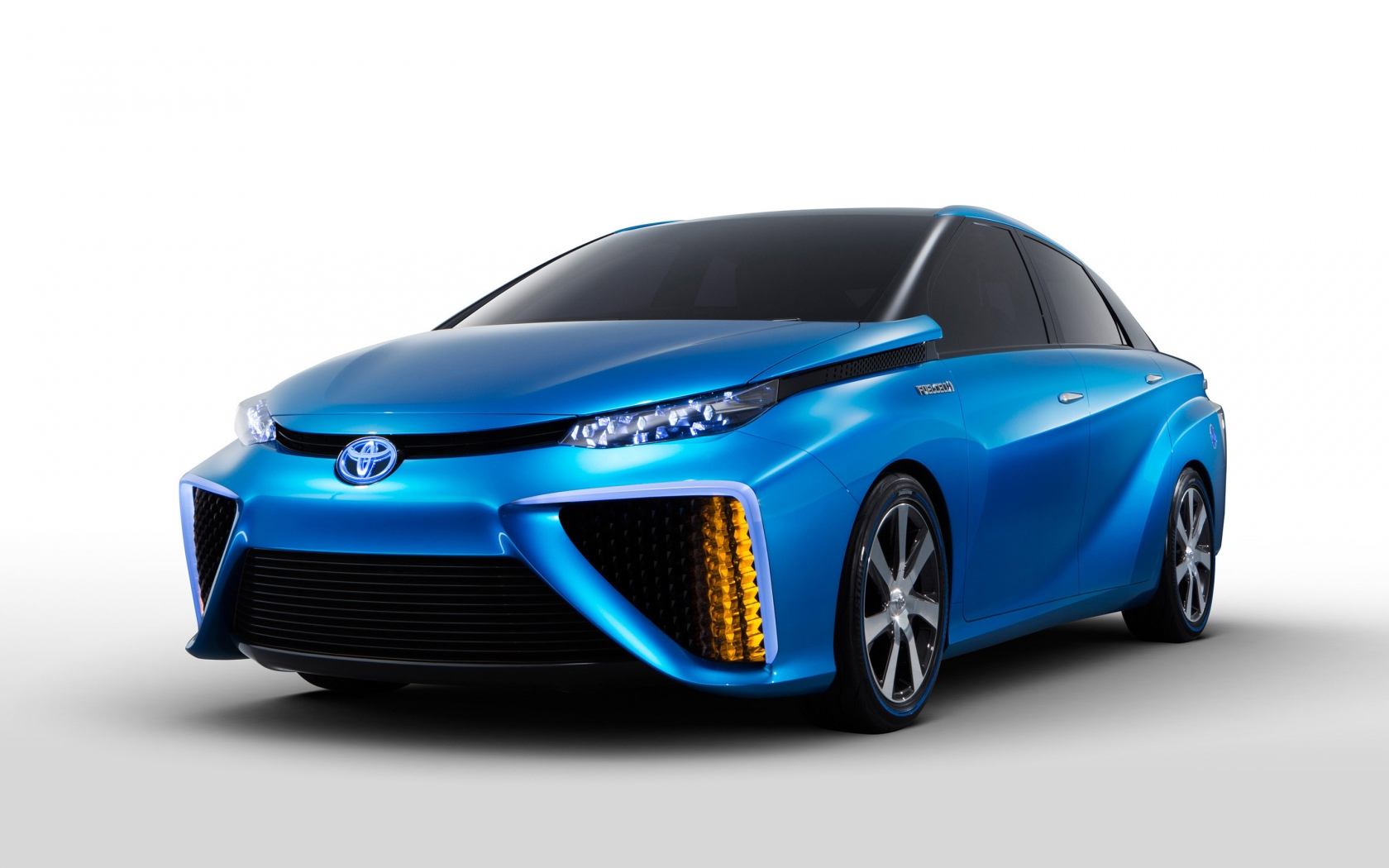 Toyota FCV Concept Car for 1680 x 1050 widescreen resolution