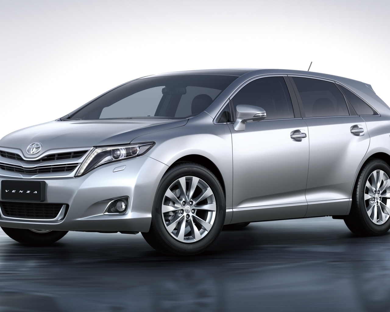 Toyota Venza for 1280 x 1024 resolution