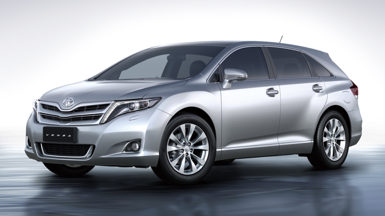 Toyota Venza for 1280 x 720 HDTV 720p resolution