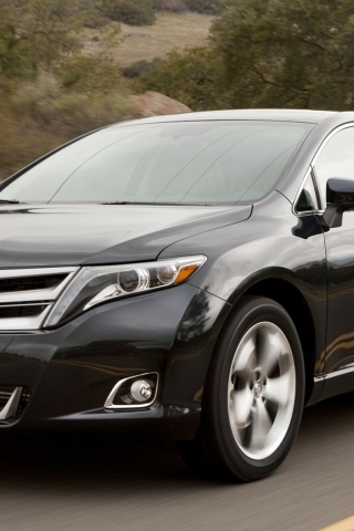 Toyota Venza Crossover for 320 x 480 iPhone resolution