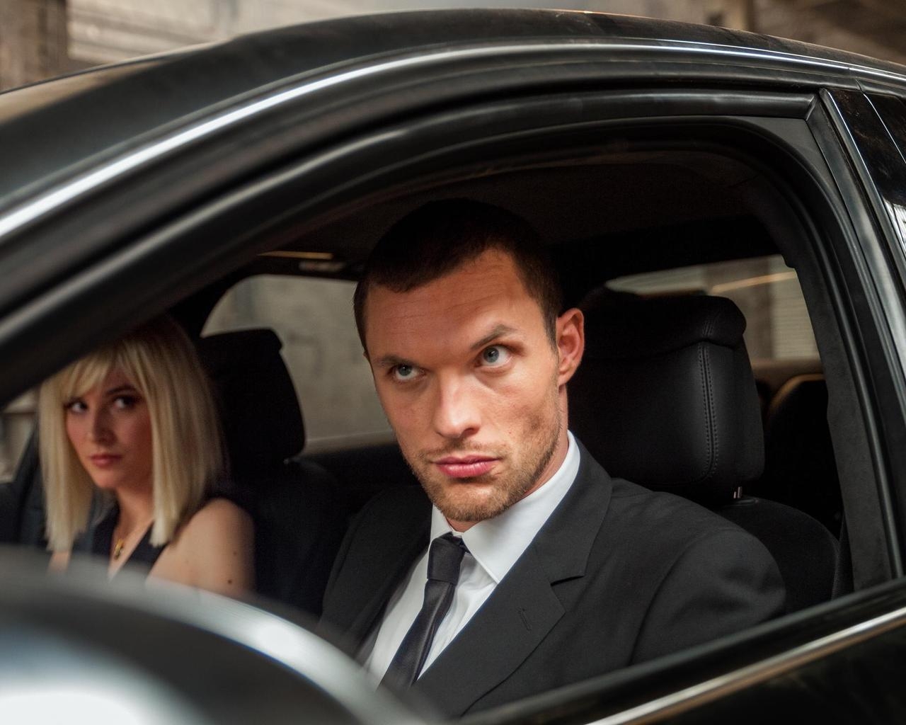 Transporter Refueled for 1280 x 1024 resolution