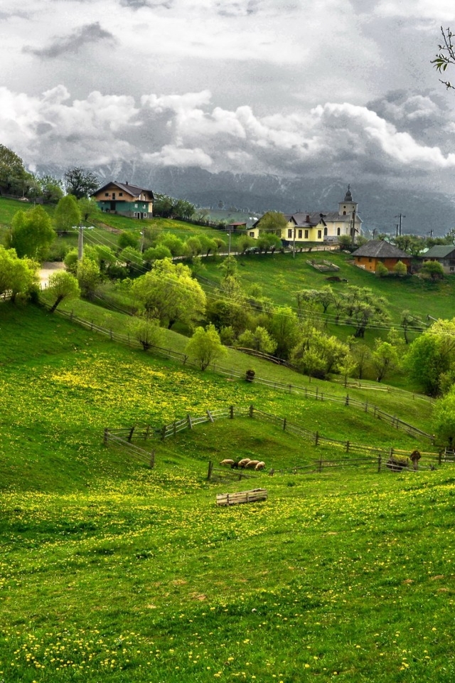 Transylvania Romania for 640 x 960 iPhone 4 resolution