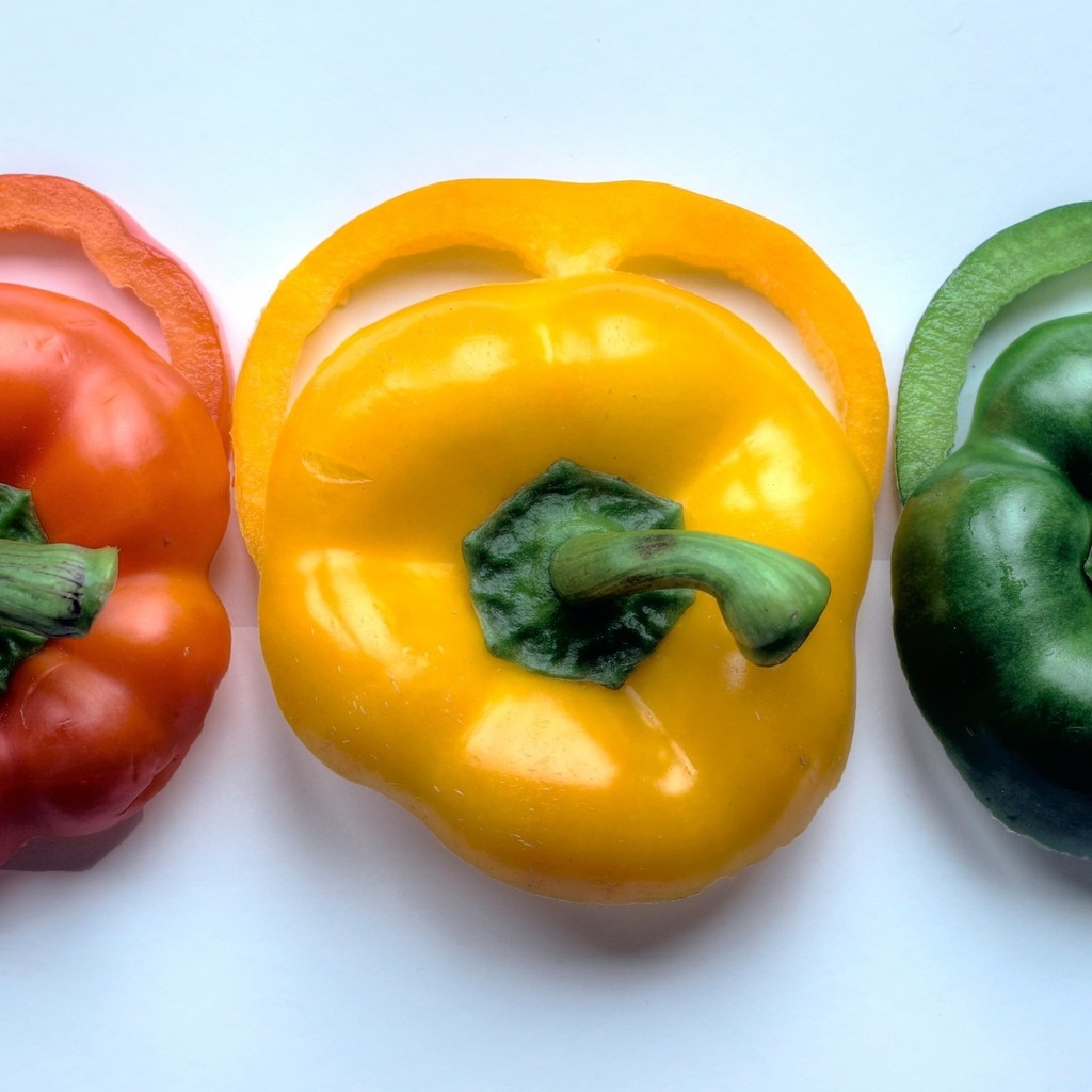 TriColor Peppers for 1024 x 1024 iPad resolution