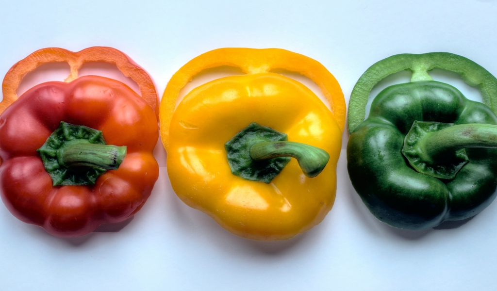 TriColor Peppers for 1024 x 600 widescreen resolution