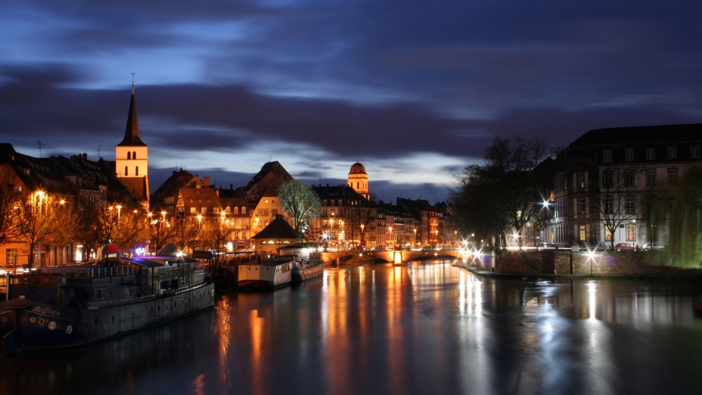 True Colors of Strasbourg for 1366 x 768 HDTV resolution