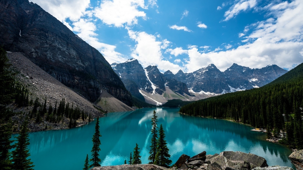 Turquoise Mountain Lake for 1280 x 720 HDTV 720p resolution