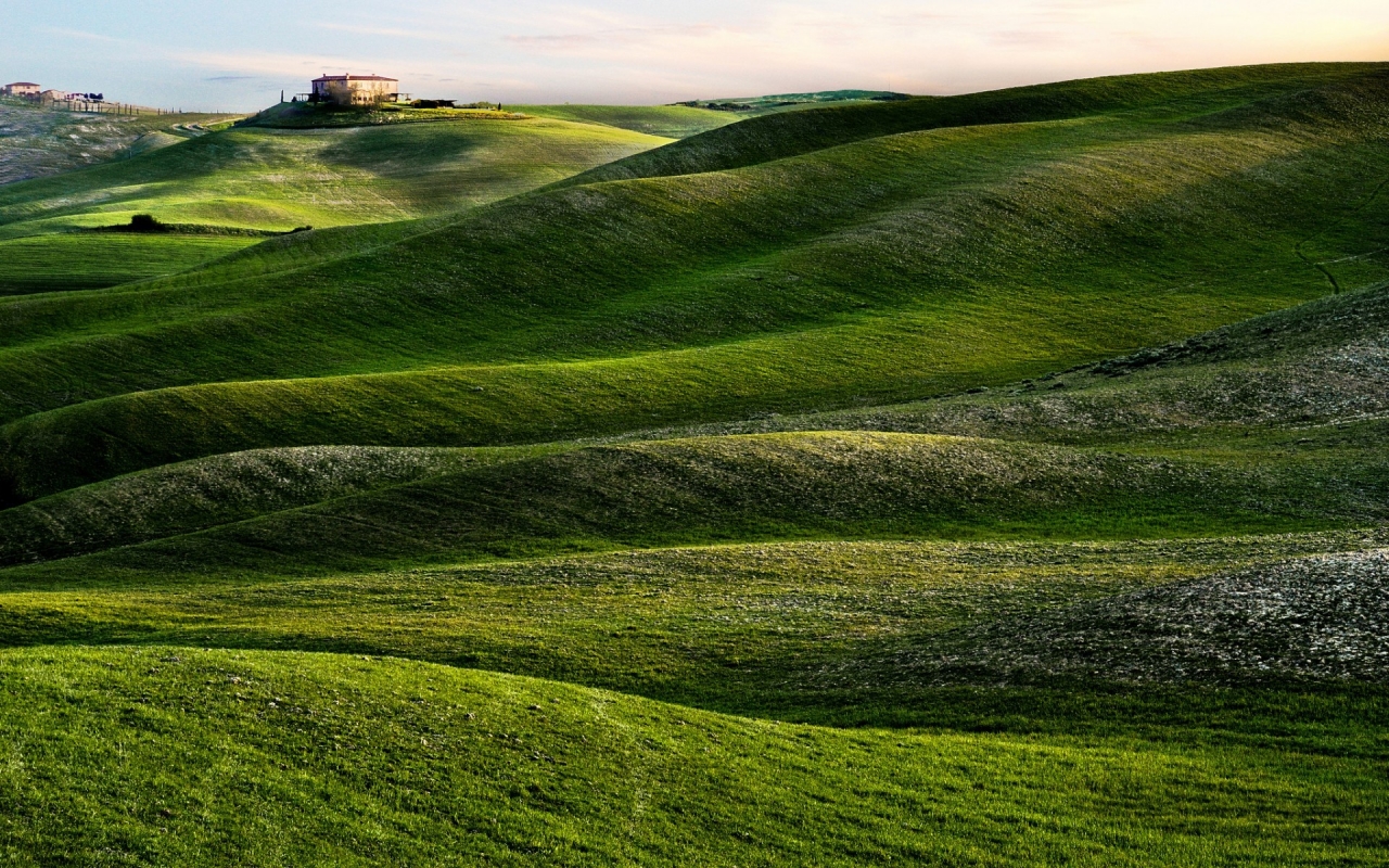Tuscany Green Hills for 1280 x 800 widescreen resolution